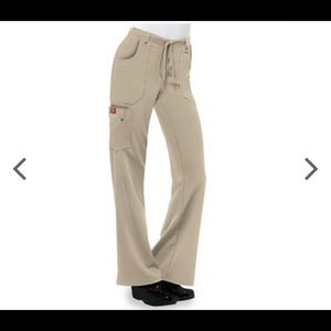 Dickies Xtreme stretch scrubs women’s drawstring